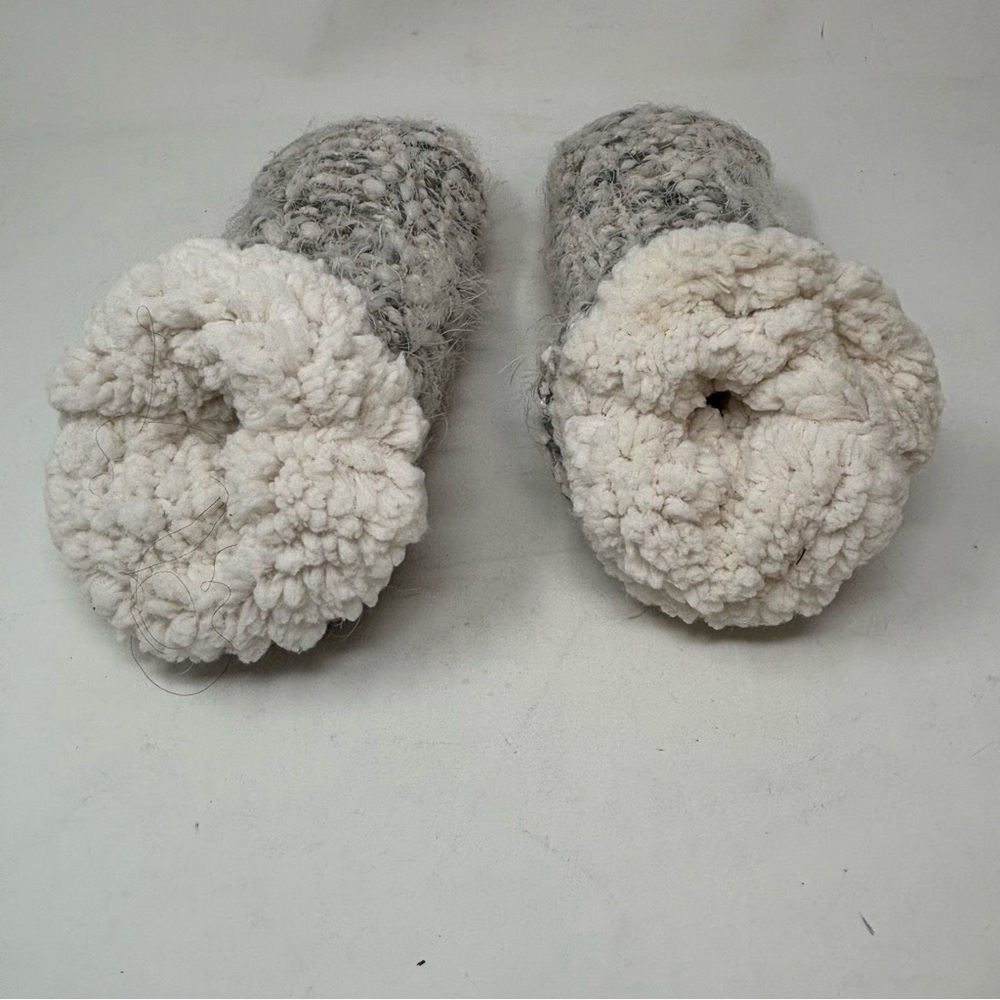 LEMON ANTHROPOLOGIE Women’s CABIN SHORTY Cozy Knit Slippers Marled Gray Size S/M